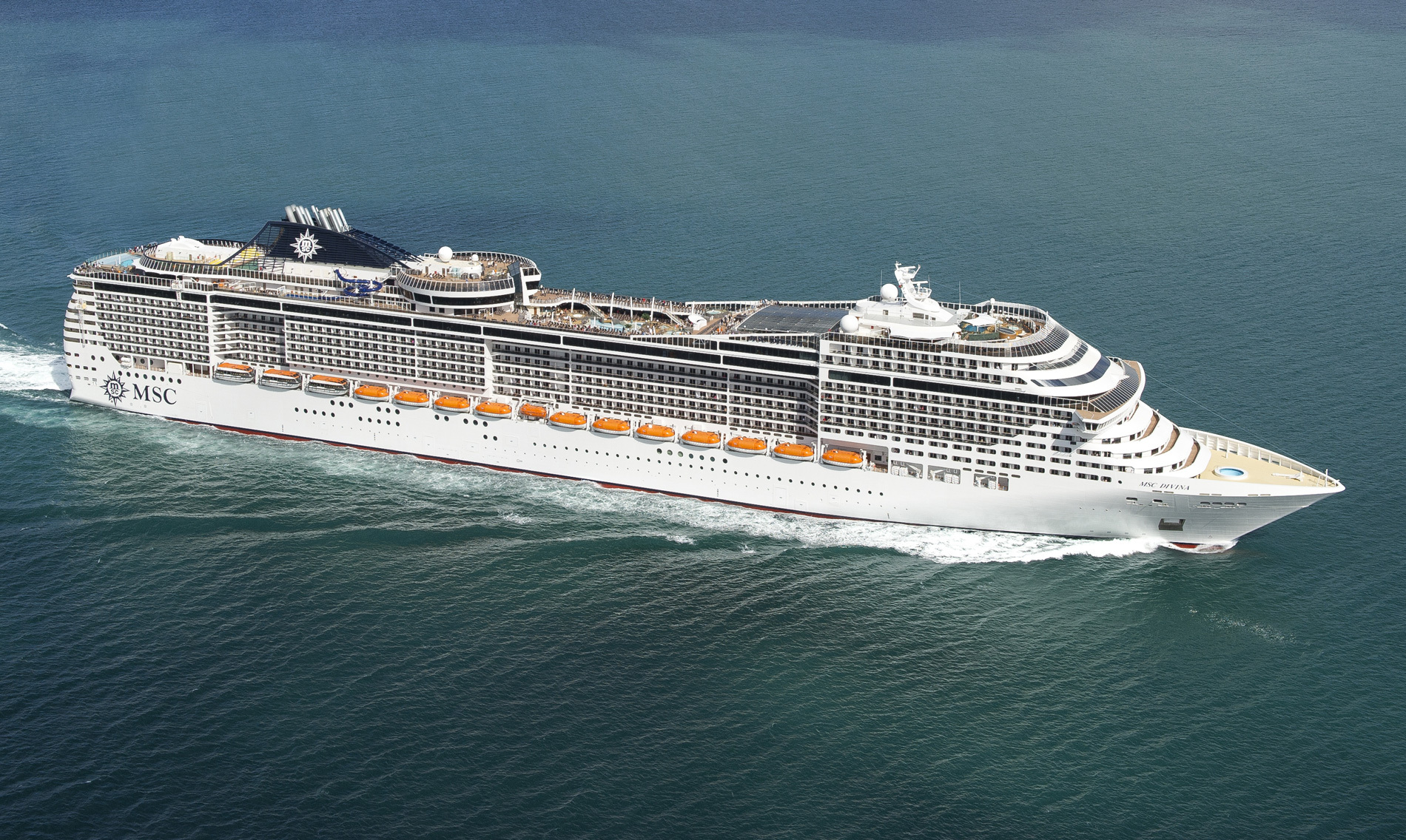 Bild des Kreuzfahrtschiffes MSC Divina